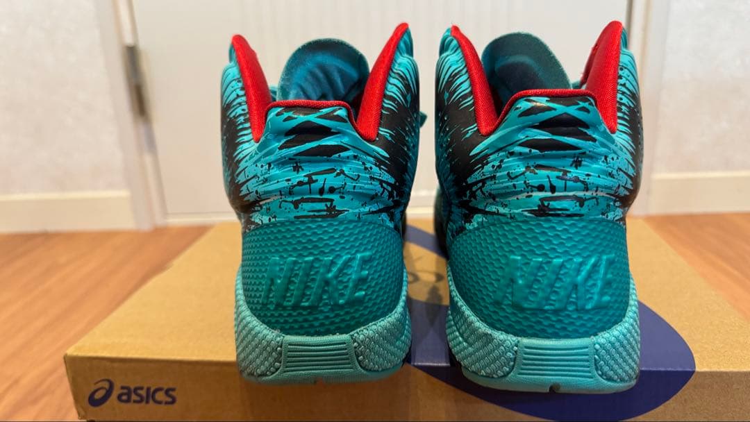 NIKE ZOOM HYPERFUSEバッシュ 407622-401 28cm