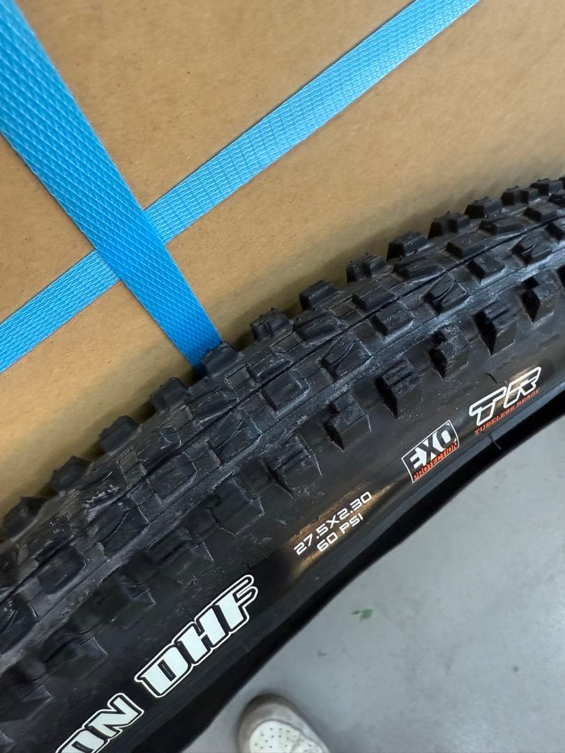 パーツ MAXXIS MINION DHF 27.5x2.30