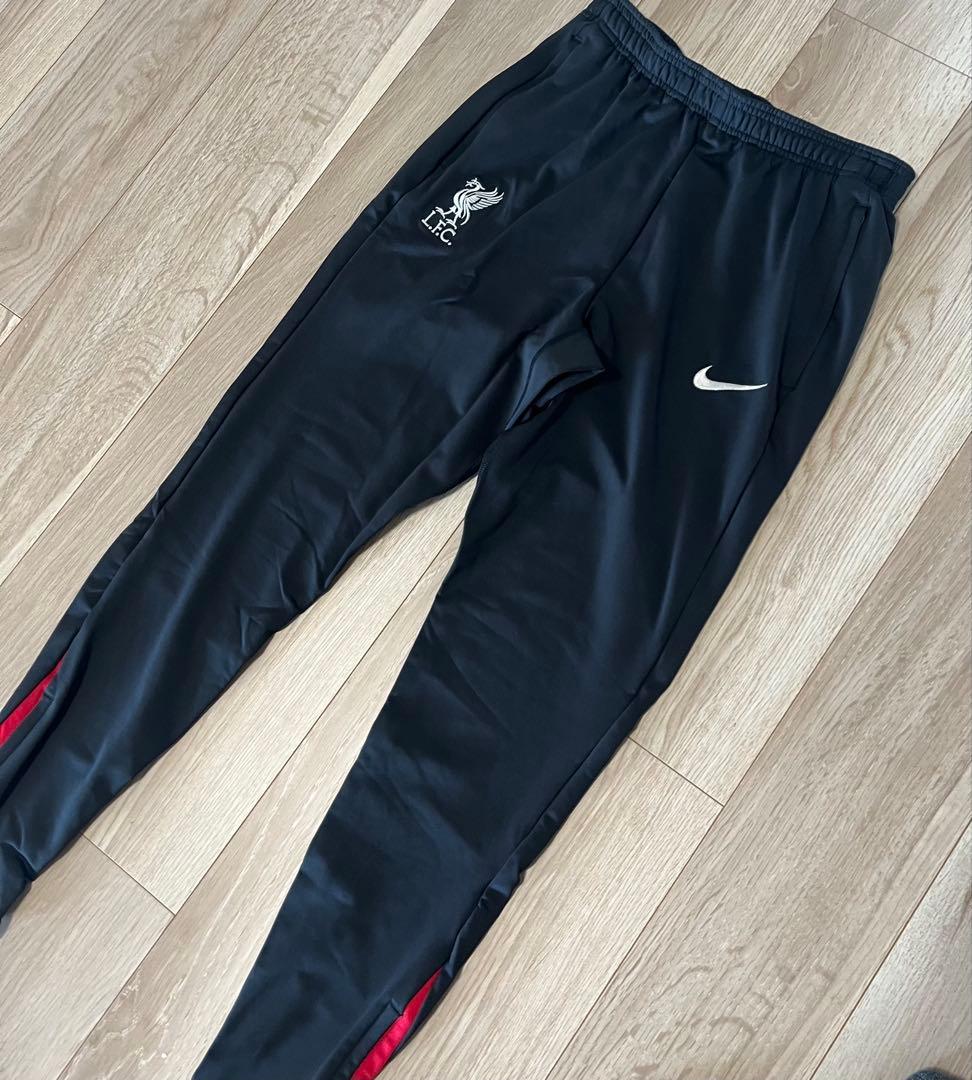 NIKE リバプール　トラックパンツ　トレーニングパンツ　サッカー　ジャージ