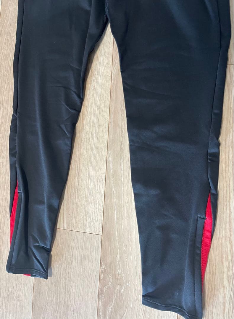 NIKE リバプール　トラックパンツ　トレーニングパンツ　サッカー　ジャージ