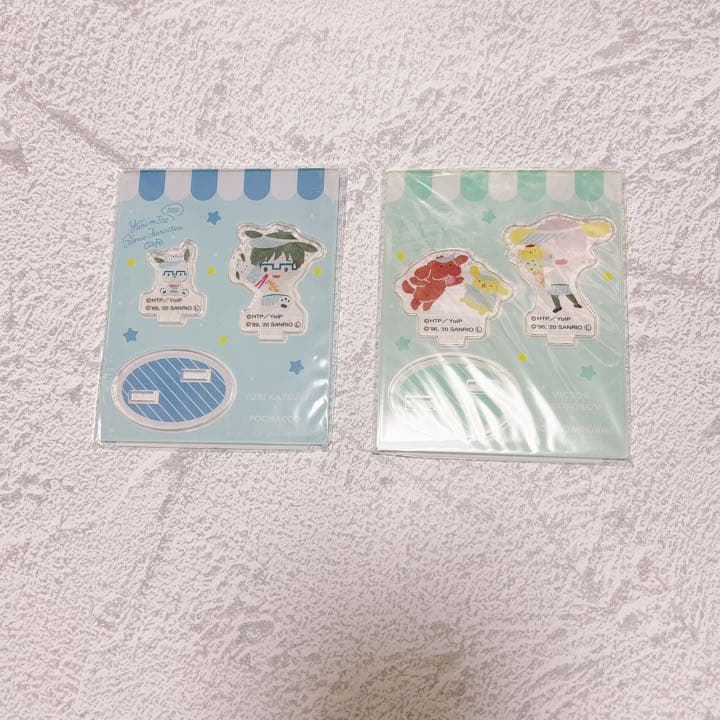 ユーリオンアイス　勇利　ヴィクトル　グッズ