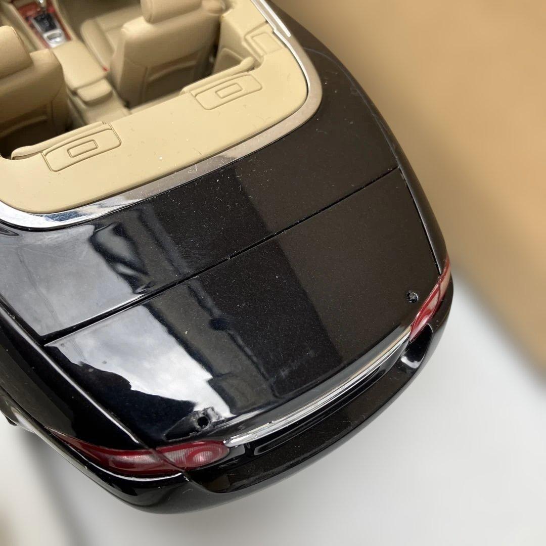 オートアートジャガー XK コンバーチブル 1/18