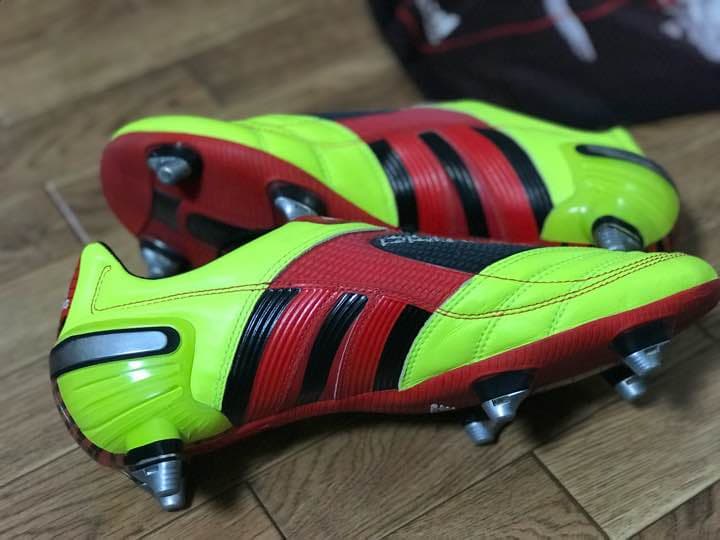スパイク（サッカー）シューズ