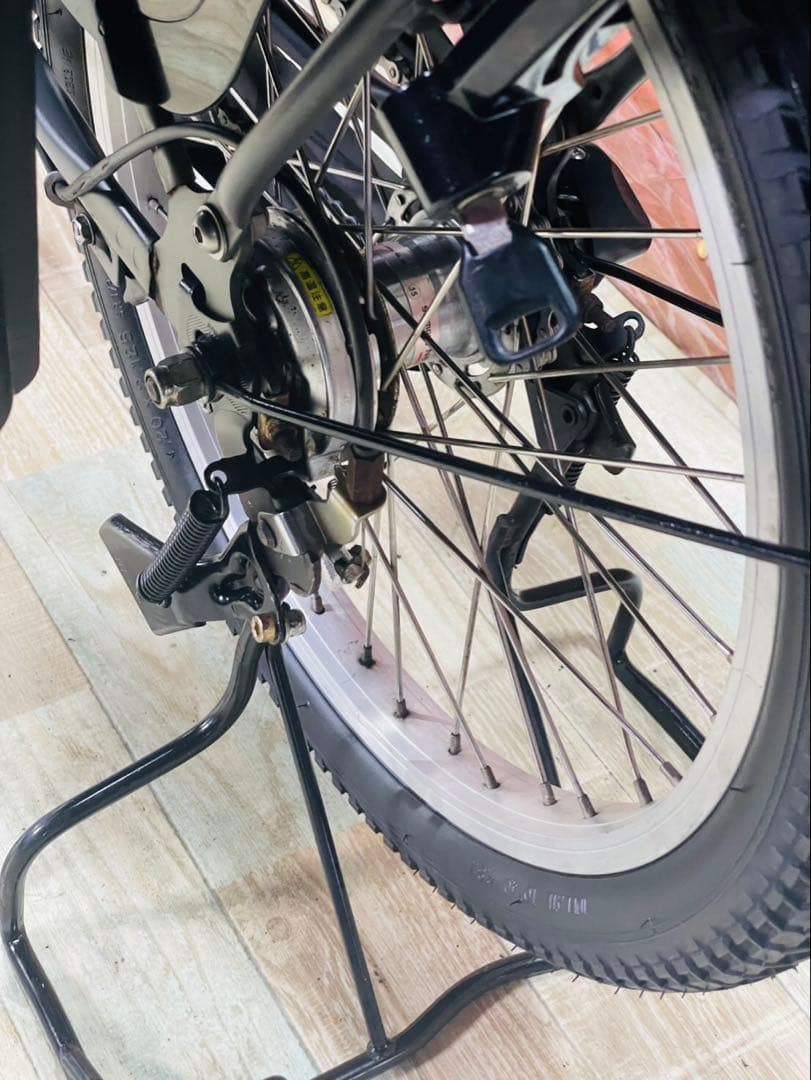すもも　ギュットクルームDX16AH！⭐️電動アシスト自転車Y3549