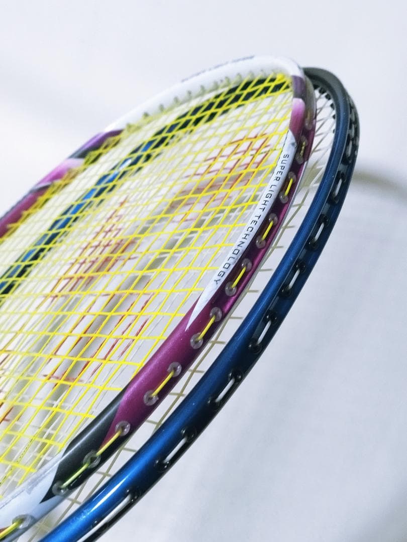 ラケット YONEX SIOMETRIC 25 MMOA LIGHT NANO 70