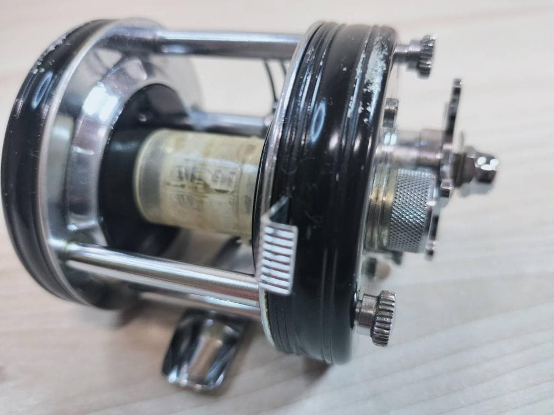 ☆ジャンク　ハンドルなし　ABU GARCIA アブ アンバサダー 5500C
