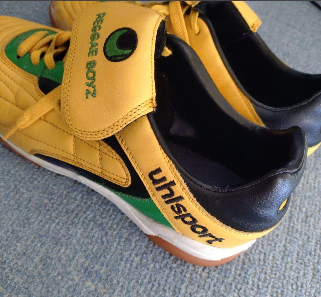 ウールREGGAE BOYZ フットサルシューズ　ジャマイカ　レゲエ