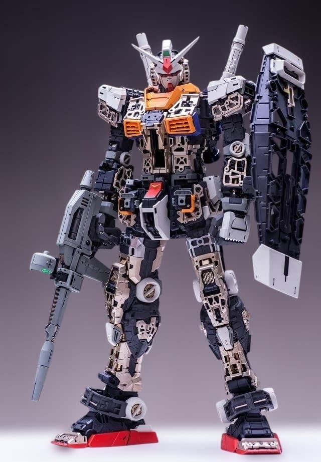 １８時まで早い者勝ち　新品未組み立て　RX-78-2 1/60 PG カスタム
