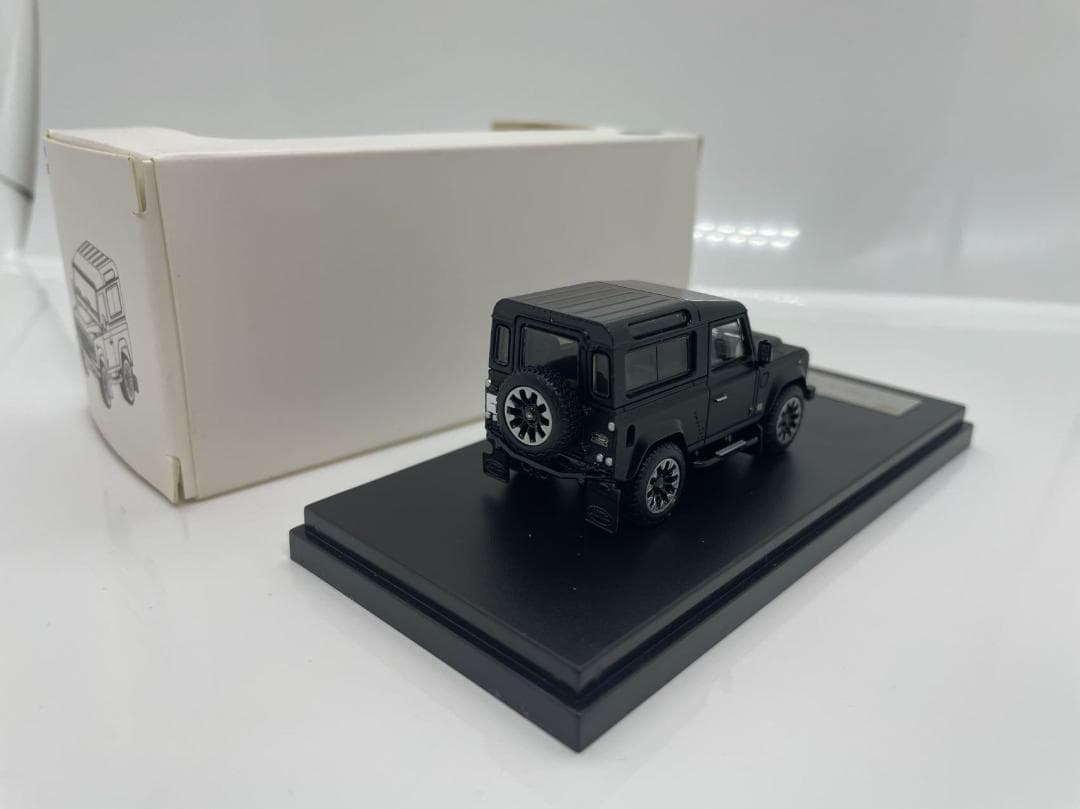 801-228 LCD 1/64 ランドローバー ディフェンダー ブラック