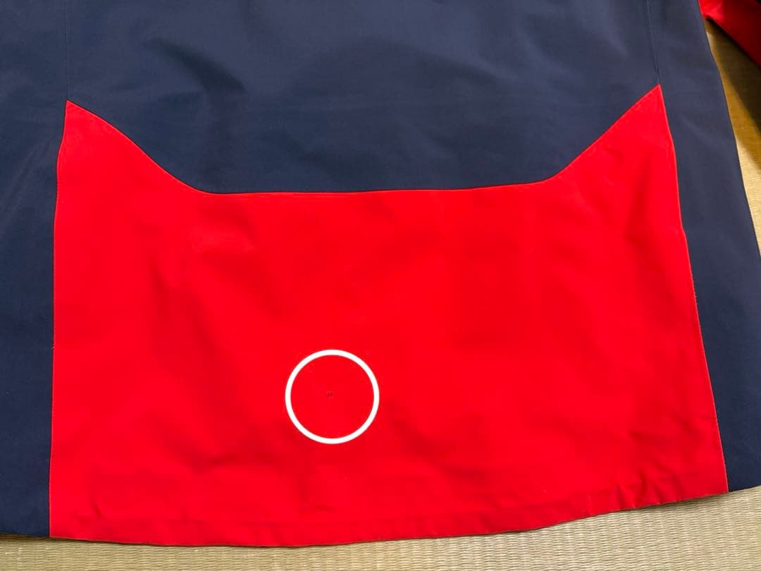 スキー Peak Performance Gravity Jacket