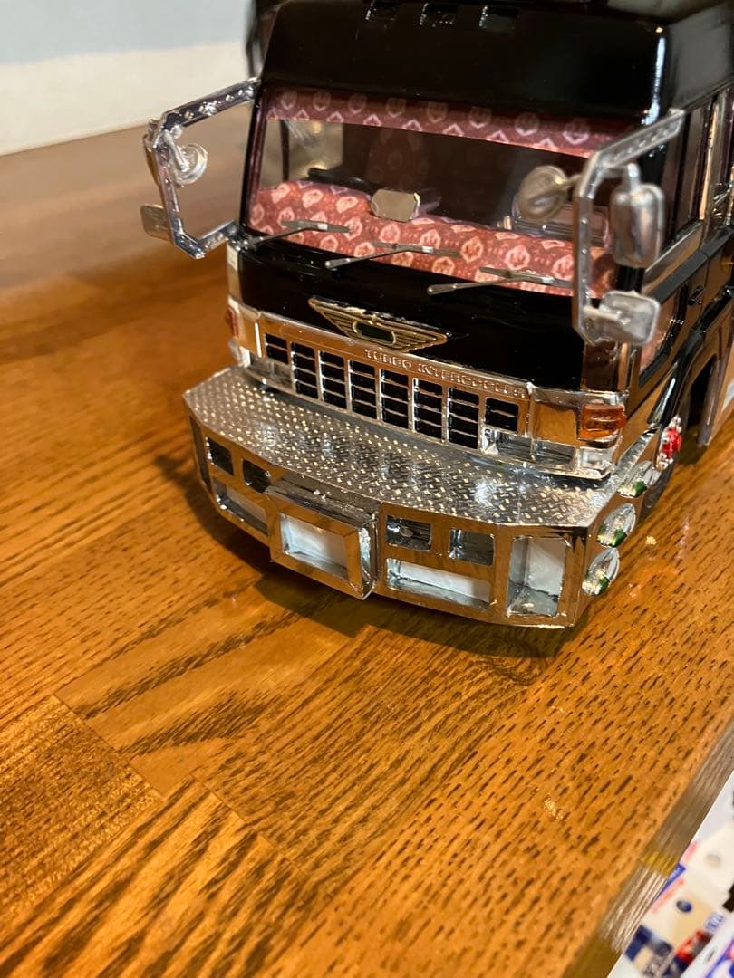 デコトラ、日野スパードルフィン、デカ箱ダンプ、完成品1／32、大型、