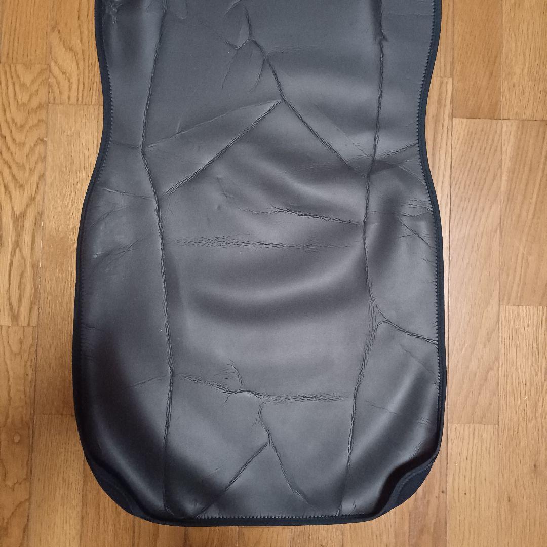RASH WETSUITS　ラッシュウェットスーツ　カーシートカバー　2枚セット