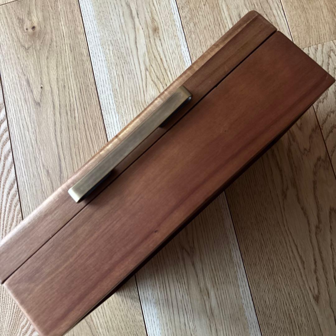 Shanik木製ジュエリーボックス 蓋つき