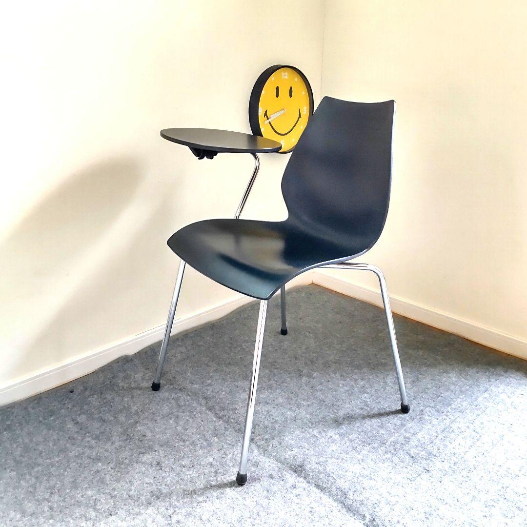 Kartell　カルテル　マウイチェア　サイドテーブル　イタリア製　デスク付き