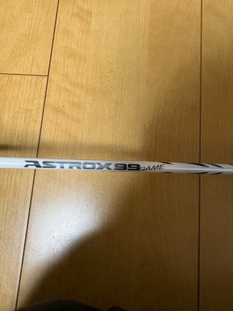 ASTROX 99 バドミントンラケット ホワイト/イエロー