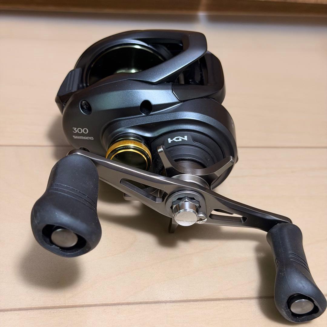 SHIMANO クラド 300 CURADO