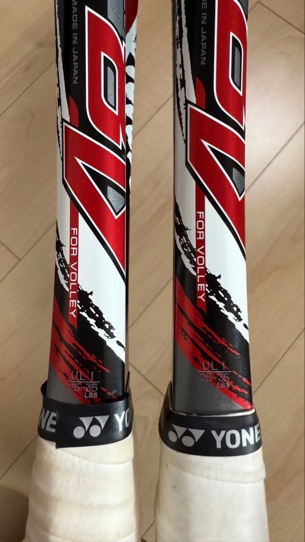 ヨネックス　ナノフォース8Vレブ　1本