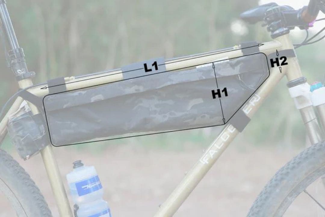レア OUTER SHELL Half Framebag S 白 フレームバッグ