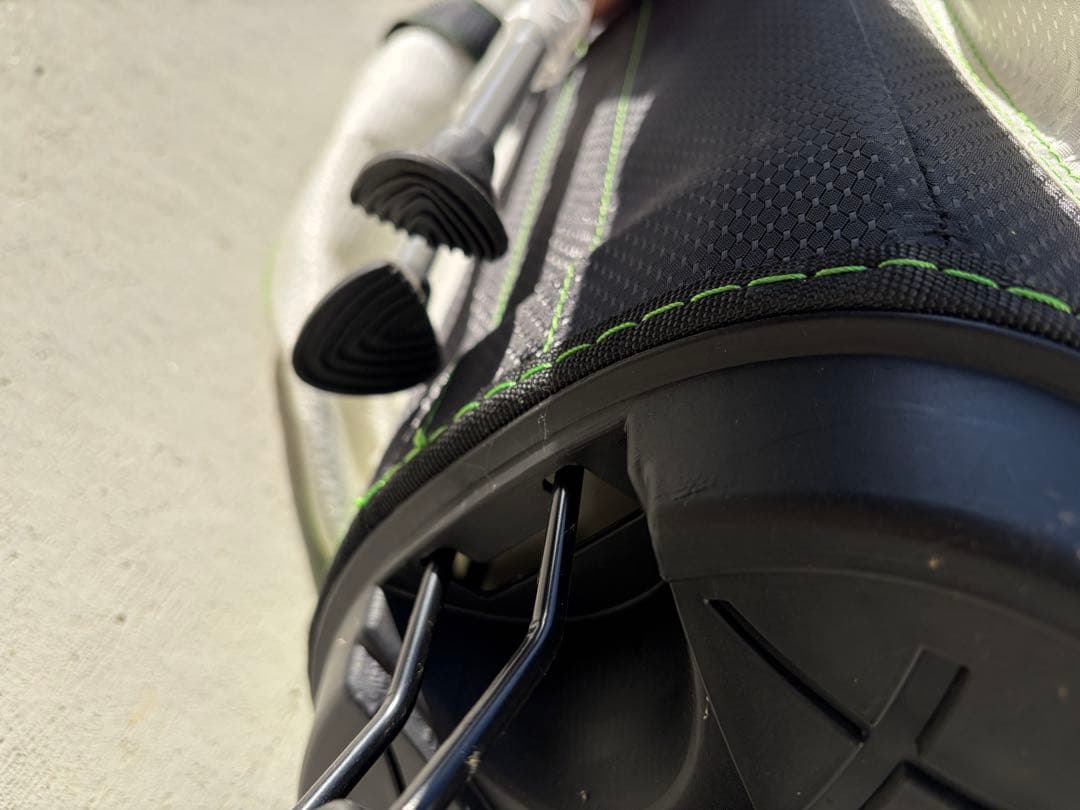 テーラーメイド「RBZ」スタンド式キャディバッグ