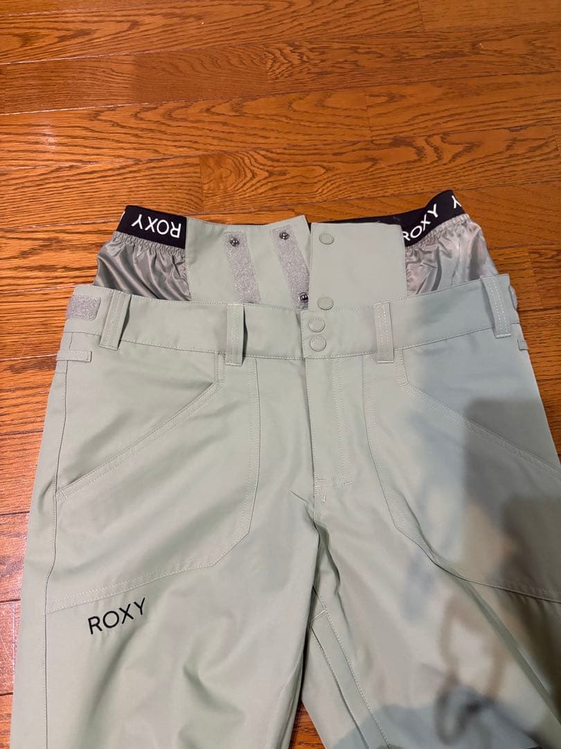 ROXY 女性用スノーボードパンツ M 海外サイズ　美品