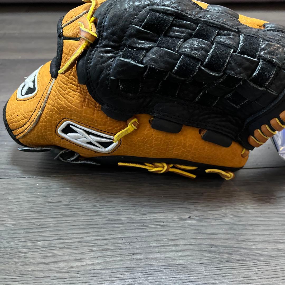 グローブ RBK VR6000 SRG