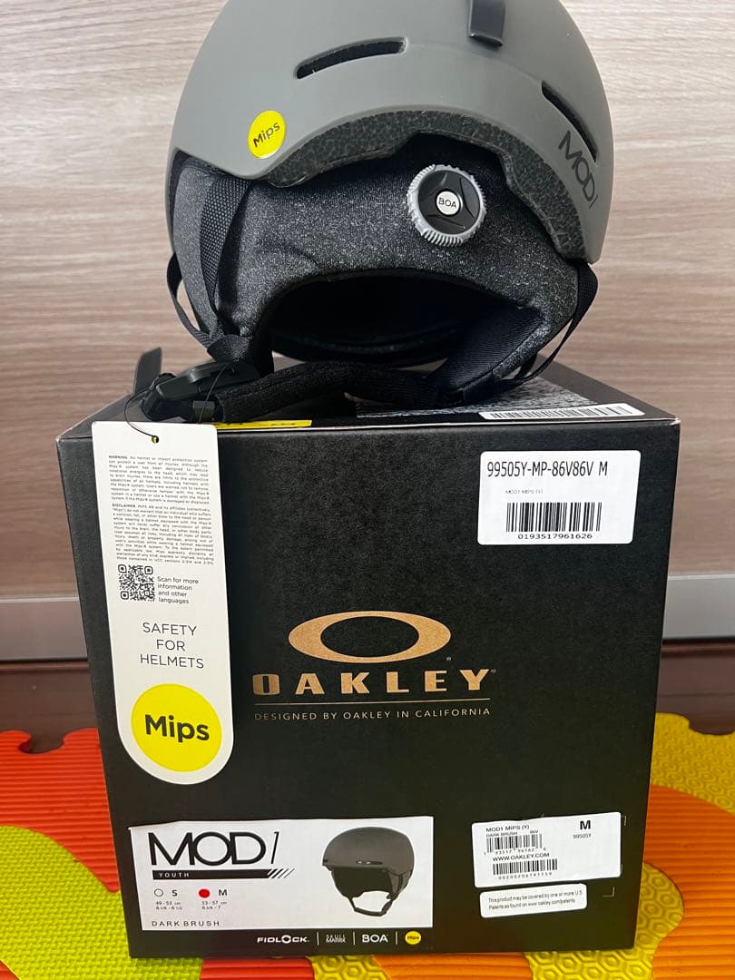 OAKLEY MOD1 MIPS YOUTHヘルメット 新品