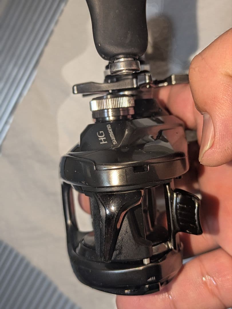 シマノ SHIMANO 20メタニウム HG 右ハンドル　本体のみ