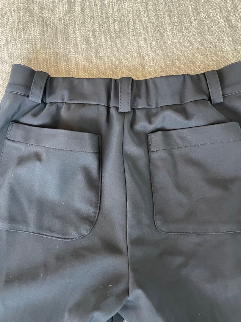 【新品　完売品】 monzee ストレッチパンツ　レディース　ブラックM