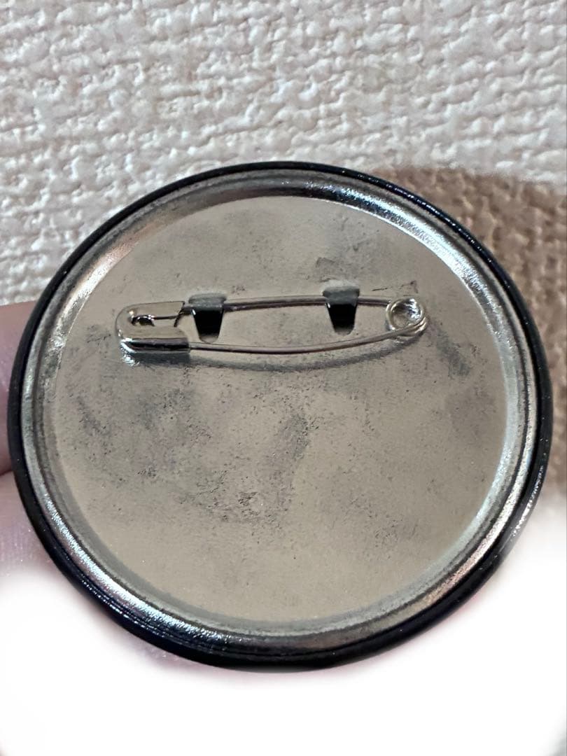 ツイステ　イデア　kv　缶バッジ　キービジュアル