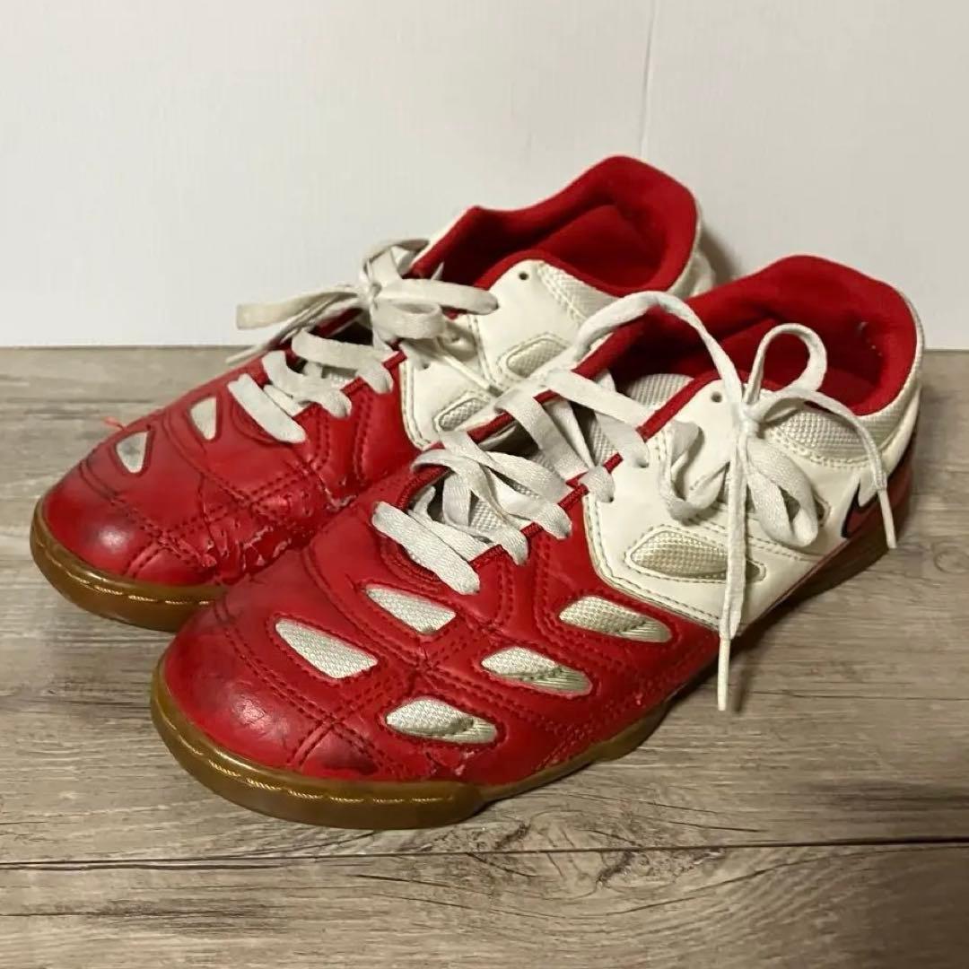 3F 【希少/2007年製】NIKE フットサルシューズ（インドア用）廃盤品