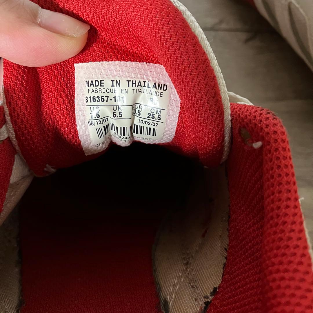 3F 【希少/2007年製】NIKE フットサルシューズ（インドア用）廃盤品