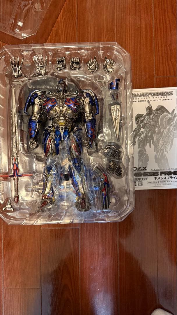 threezero DLX ネメシスプライム