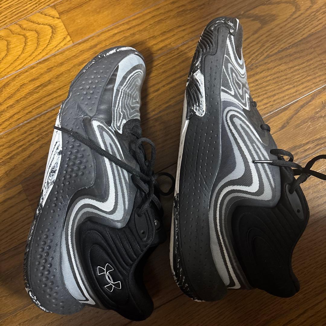 アンダーアーマー UNDER ARMOUR シューズ UAスポーン6 ミッド