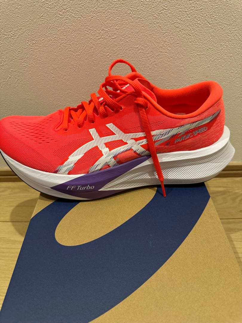 美品　アシックス　asics マジックスピード4 28cm