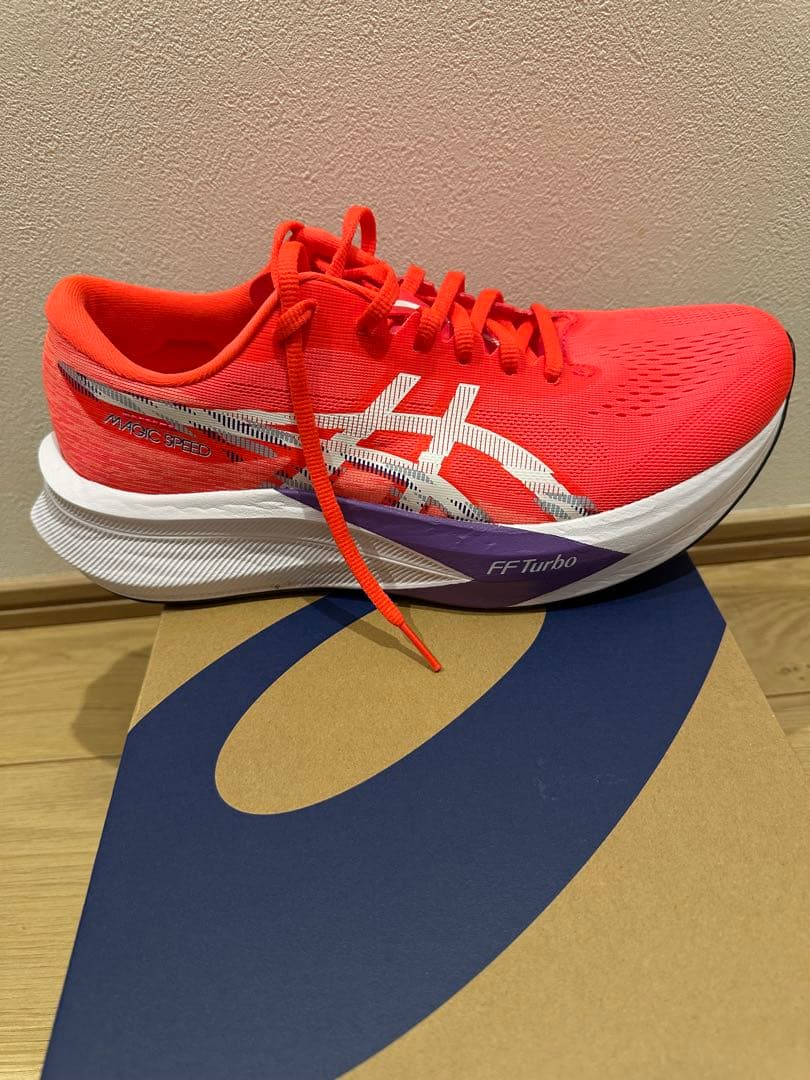 美品　アシックス　asics マジックスピード4 28cm