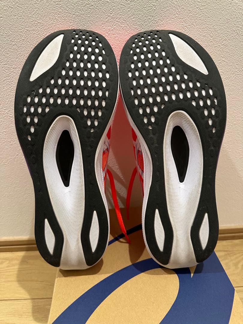 美品　アシックス　asics マジックスピード4 28cm