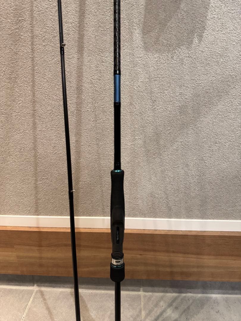 エメラルダス x 86m