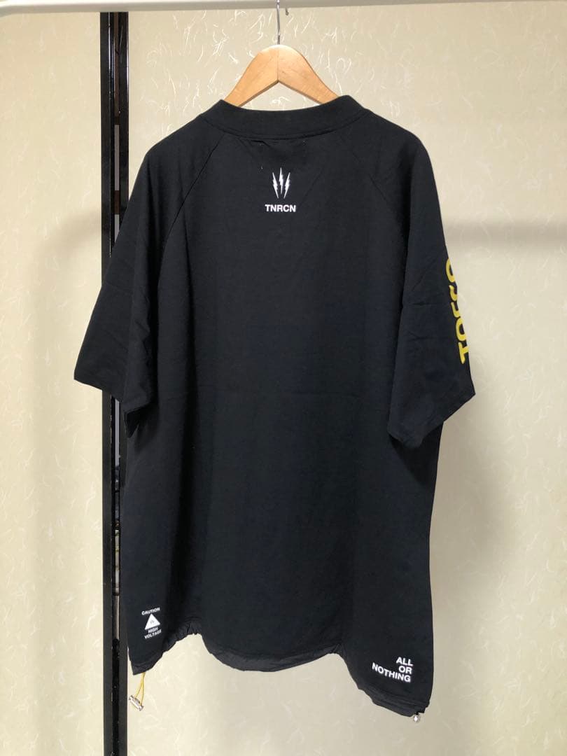 TNRCN EVERCORE HENLEY TECH TEE ブラック