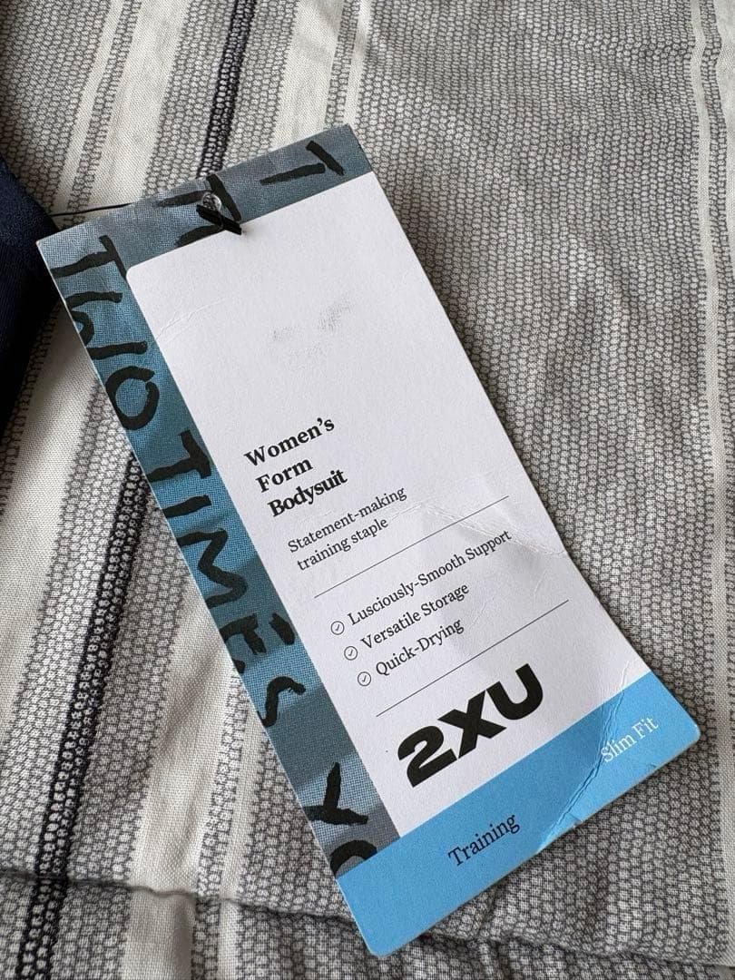 未使用品2XU 女性用トレーニングウェア　XXSボディスーツトライアスロン