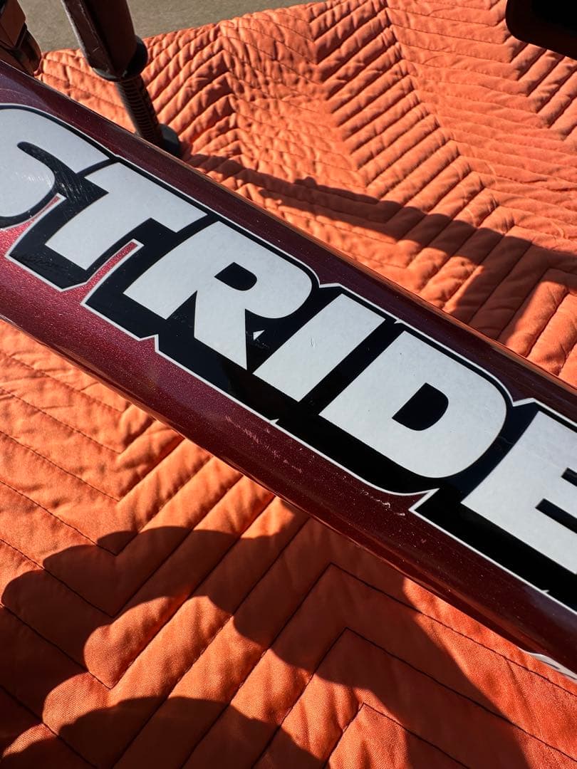 STRIDER ストライダープロ　メタリックマルーン　12インチ 正規品