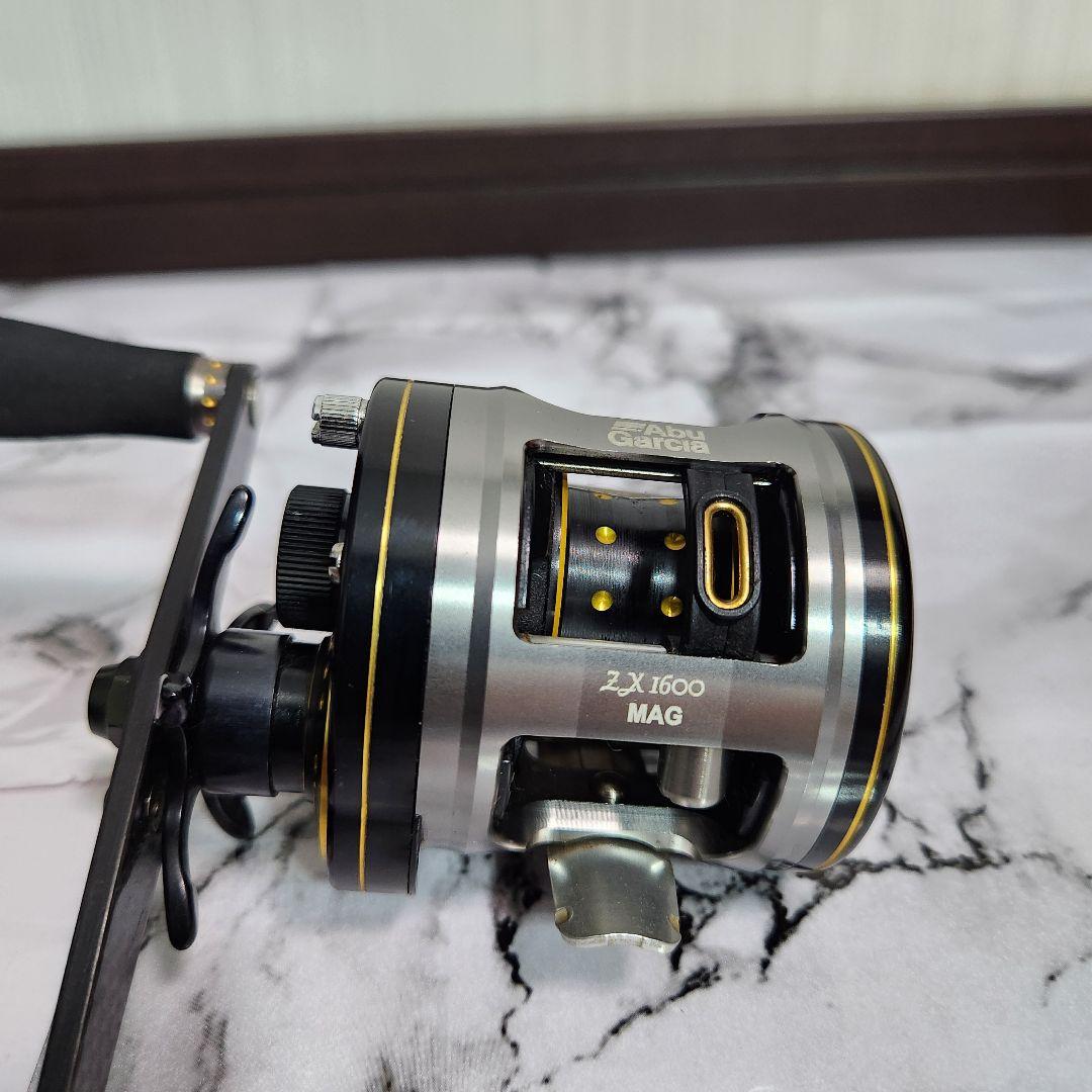 美品カスタム♪ ABU GARCIA アンバサダー モラム　ZX1600 Mag