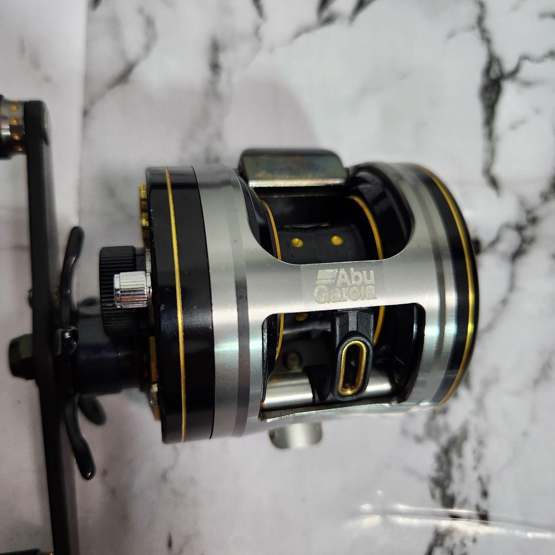 美品カスタム♪ ABU GARCIA アンバサダー モラム　ZX1600 Mag