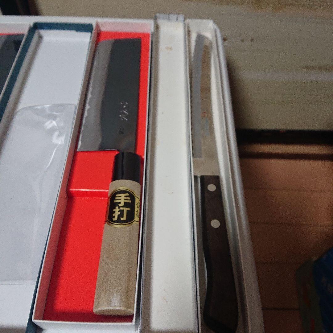 未使用品　包丁4本セット　メーカー入り　キッチン用品　料理器具　スウェーデン鋼