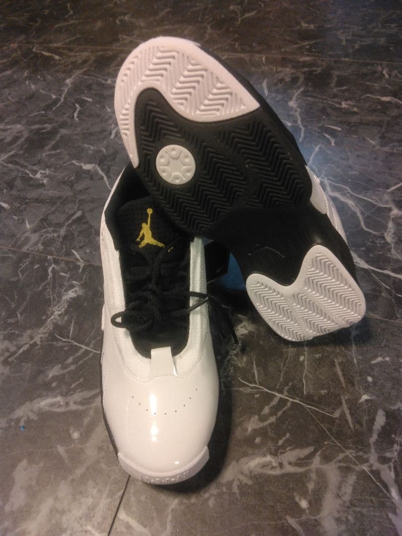 新品 27.0 Jordan Max Aura 6 シューズ 9