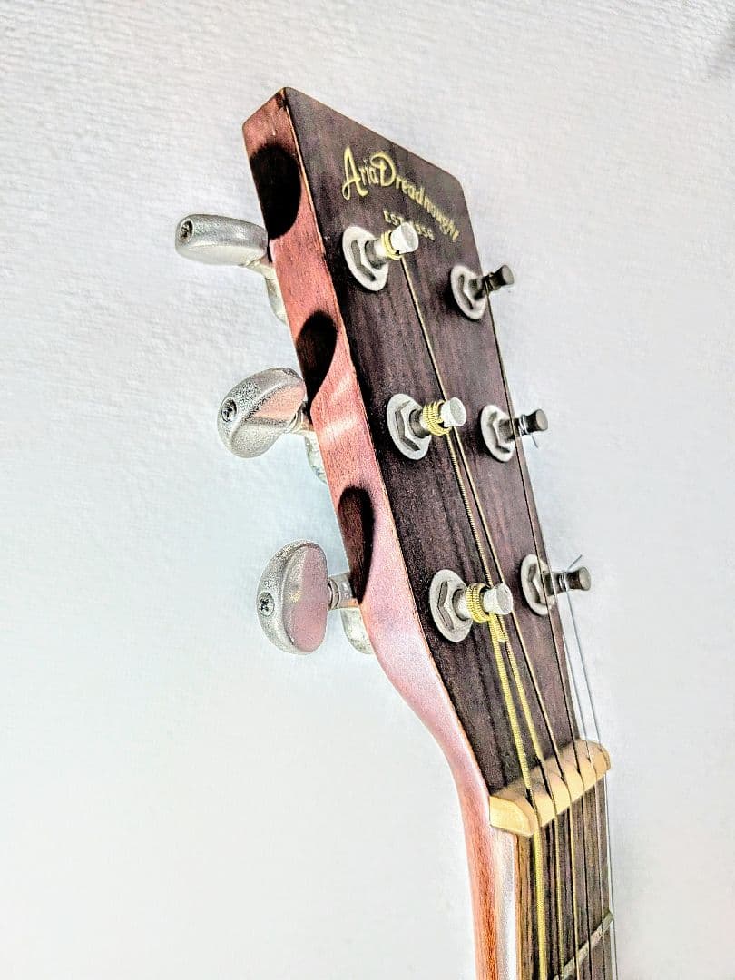 アコースティック　ギター　Aria AF-280 BS　ドレッドノートトップ単板