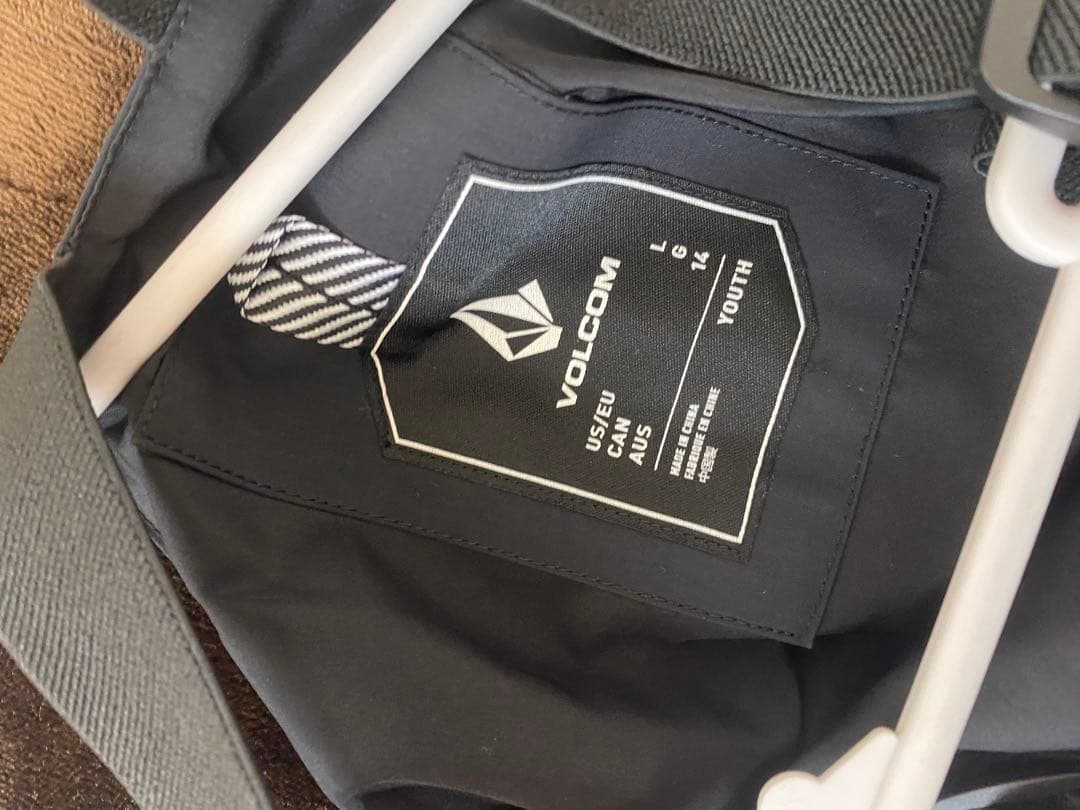 volcom スノーウェア L キッズ　160