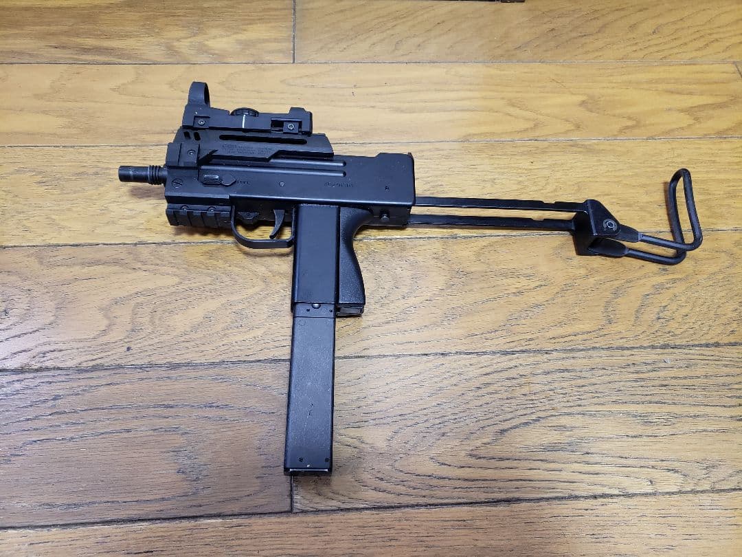 モデルガン　M11マシンガン