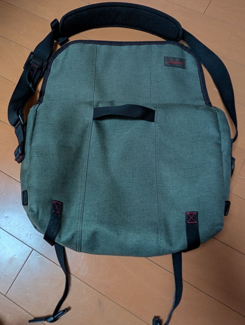 Timbuk2 ティンバック2 オリーブグリーン メッセンジャーバッグS