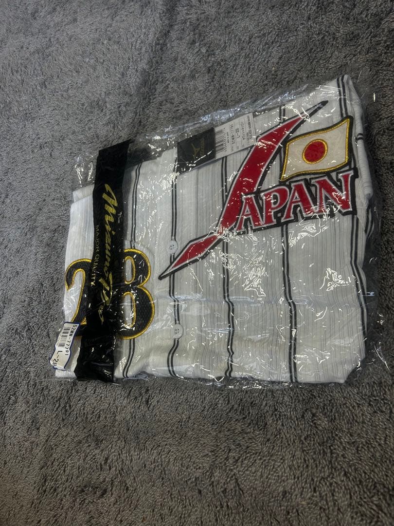 た*で様 藤川球児 侍ジャパン ユニフォーム 28番 L 新品