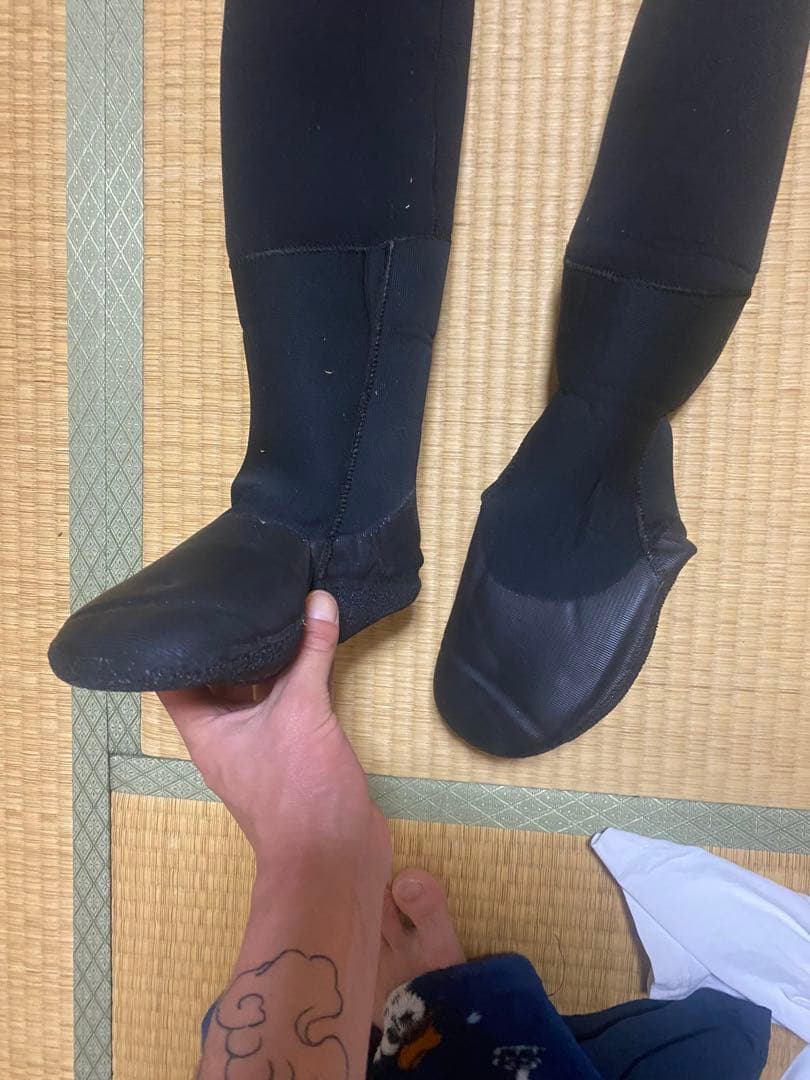 サーフィン・ボディボード AXXE WETSUITS/ DRY SUITS